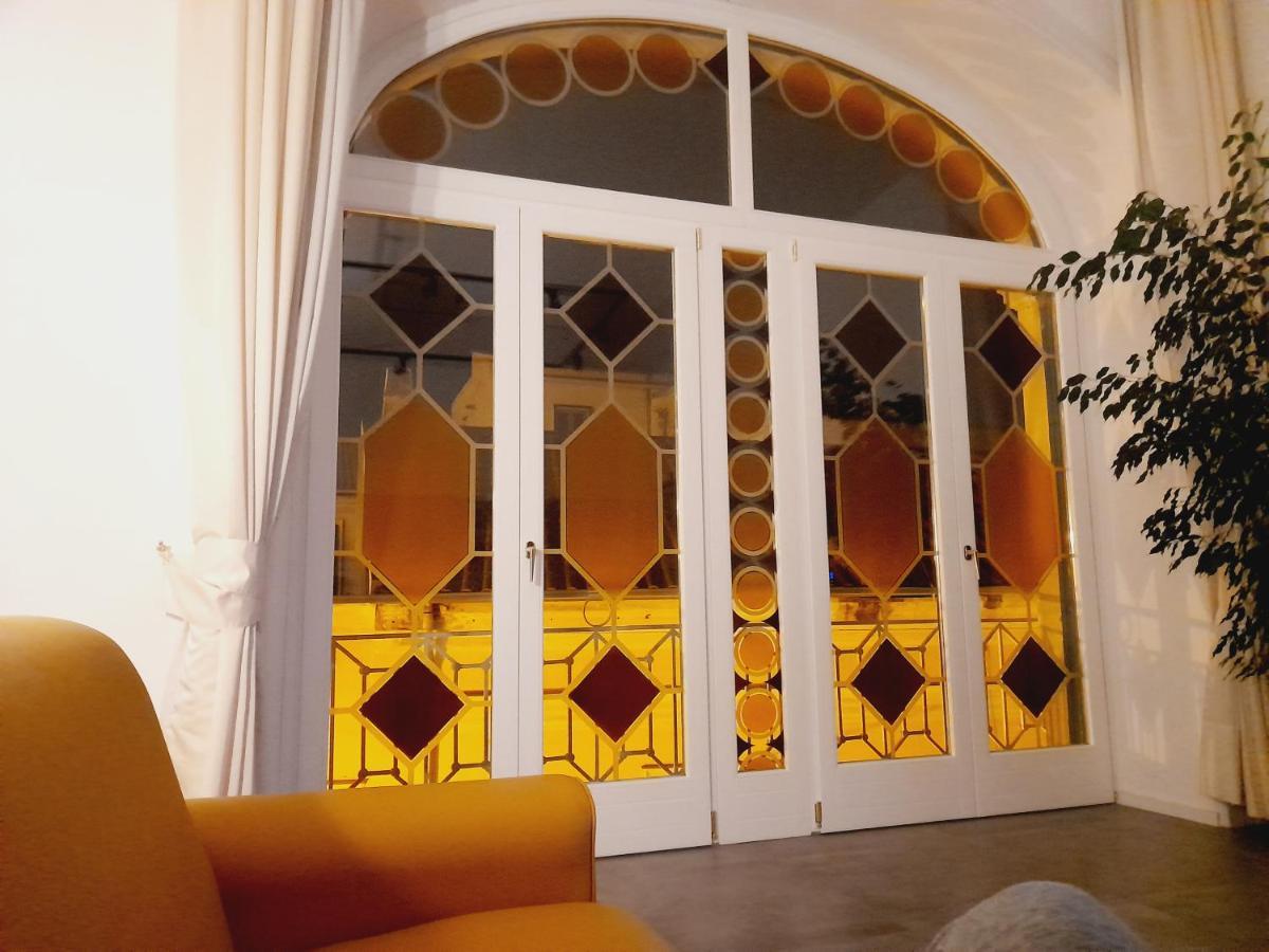 Nonna Vittoria Apartment Salerno Bagian luar foto